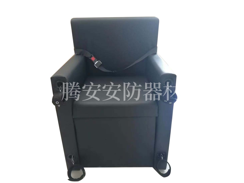 安陽騰安審訊椅廠家生產(chǎn)詢問椅、被告人椅、審訊椅這三種椅子有什么區(qū)別？